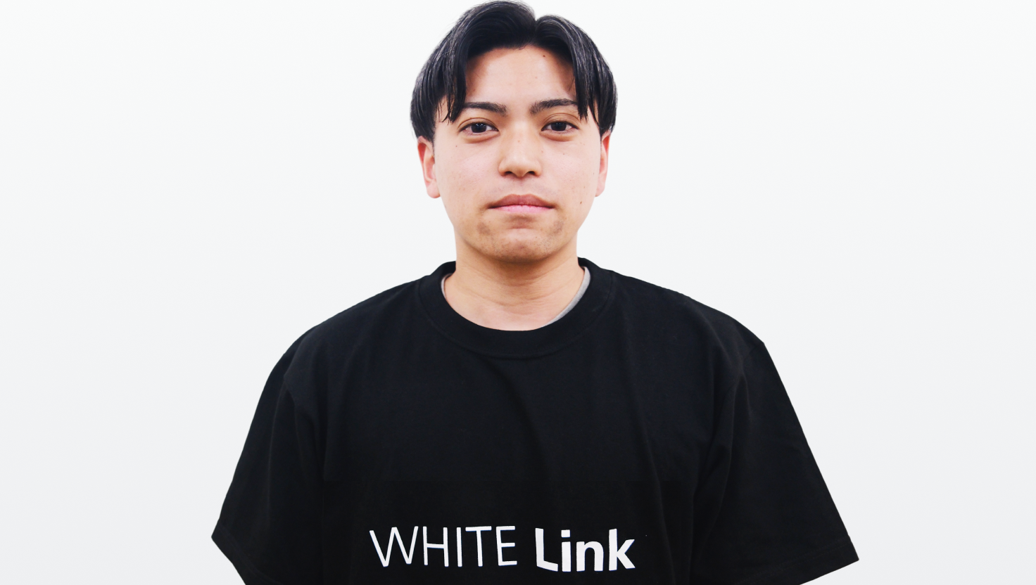 WEBマーケティングチーム SEOディレクター  新垣